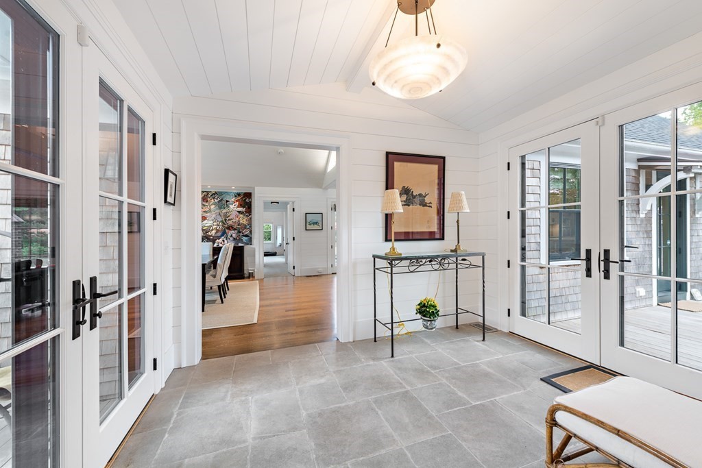 1779 Main Road Westport, MA 02790 - Photo 7 of 42 Gallery Image 7