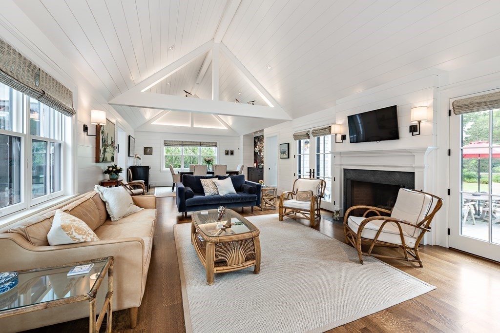 1779 Main Road Westport, MA 02790 - Photo 9 of 42 Gallery Image 9
