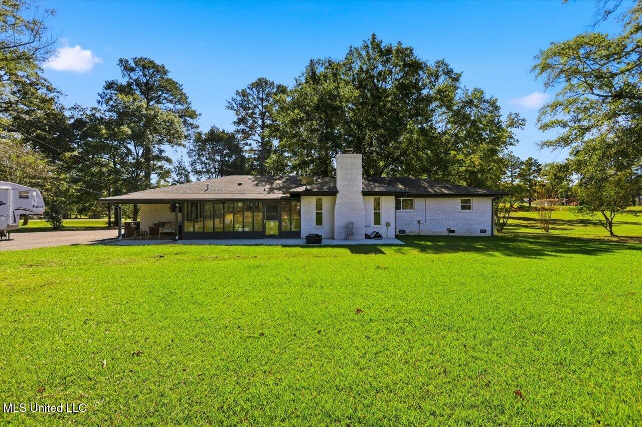 2701 Highway 80 Brandon, MS 39042 - Photo 32 of 36 Back Yard