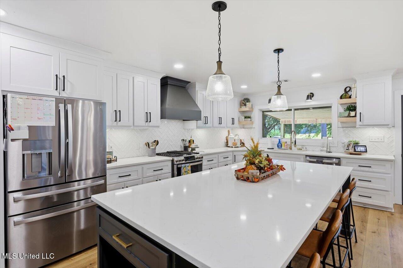 2701 Highway 80 Brandon, MS 39042 - Photo 9 of 36 Kitchen