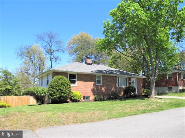 608 Fairmount Road Linthicum, MD 21090 - Photo 2 of 35