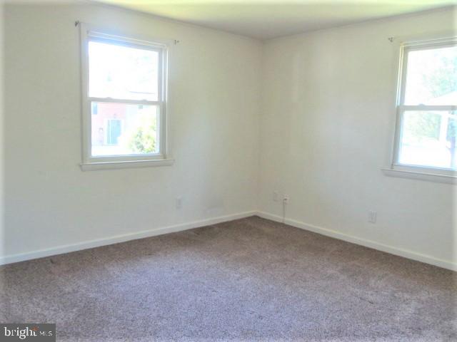 608 Fairmount Road Linthicum, MD 21090 - Photo 12 of 35