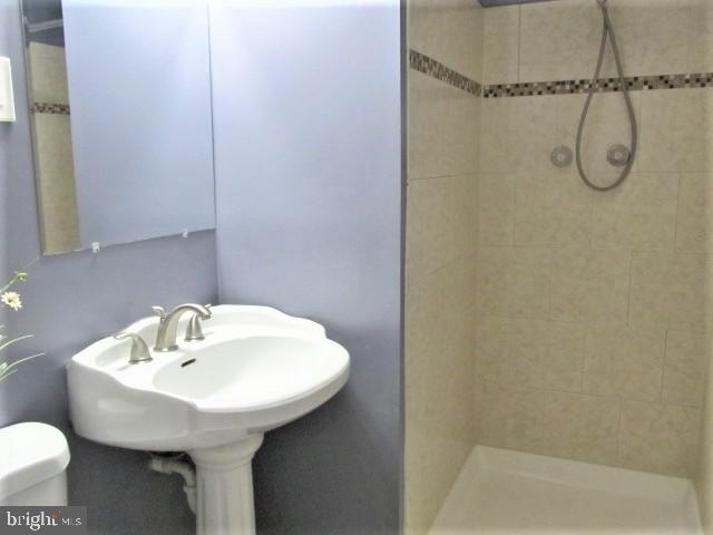608 Fairmount Road Linthicum, MD 21090 - Photo 18 of 35