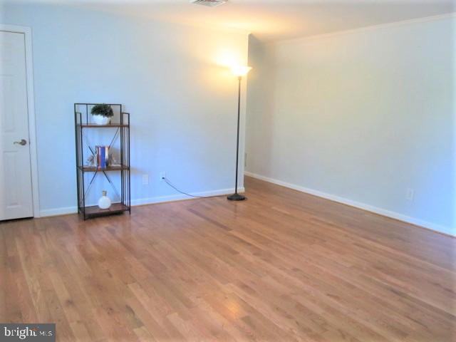 608 Fairmount Road Linthicum, MD 21090 - Photo 4 of 35