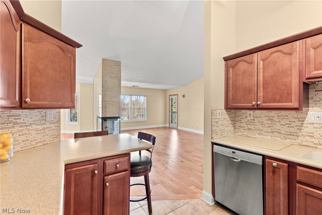 22481 Center Ridge Road, Unit 301 Rocky River, OH 44116 - Photo 15 of 37 Gallery Image 15