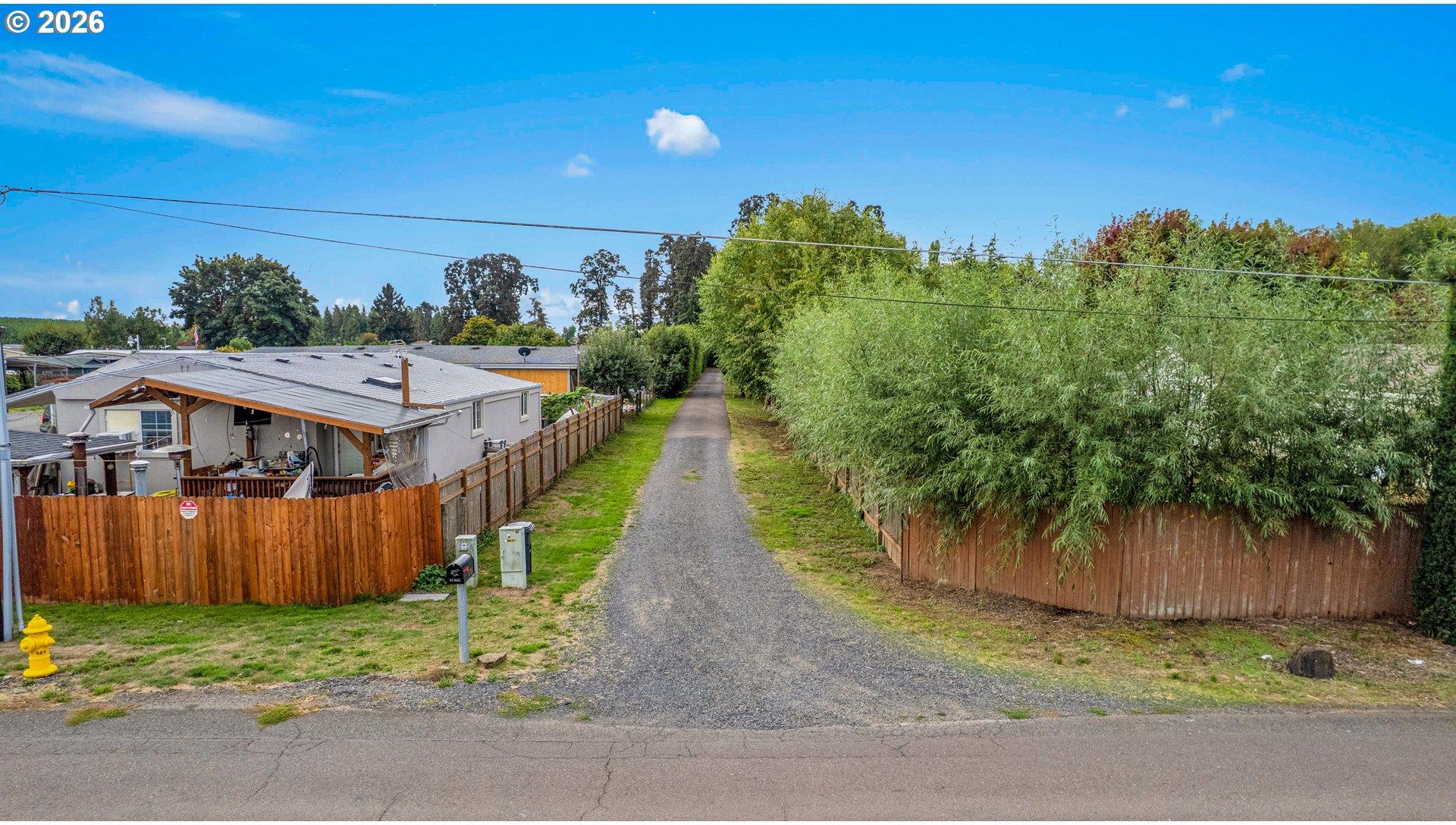 11798 Northeast Carl Road Woodburn, OR 97071 - Photo 3 of 48 Gallery Image 3