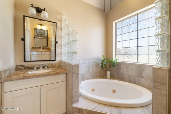 $1,550,000 | 7750 West Suzette Lane, Flagstaff, AZ 86001