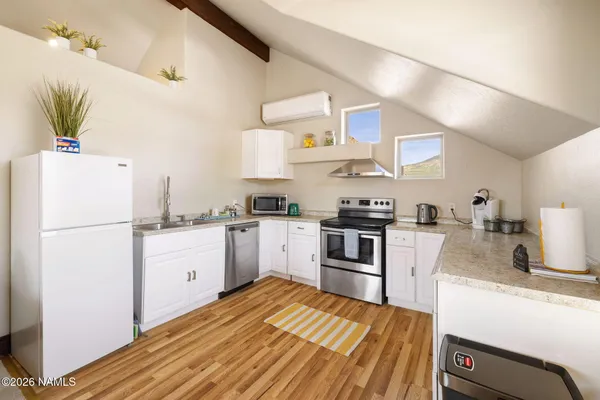 $1,550,000 | 7750 West Suzette Lane, Flagstaff, AZ 86001