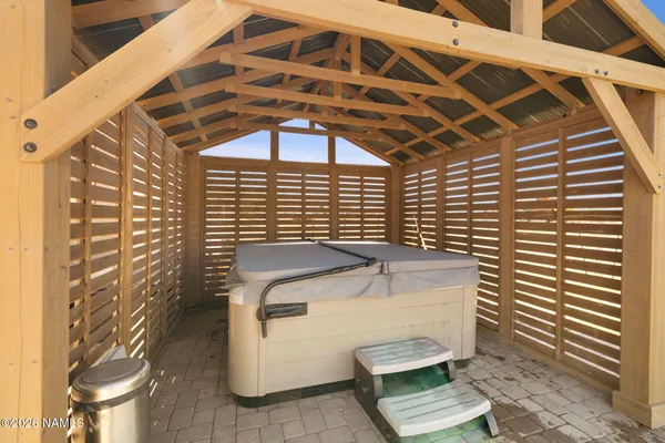 $1,550,000 | 7750 West Suzette Lane, Flagstaff, AZ 86001