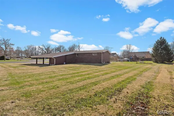 $185,000 | 595 West 4th Street, Trenton, IL 62293