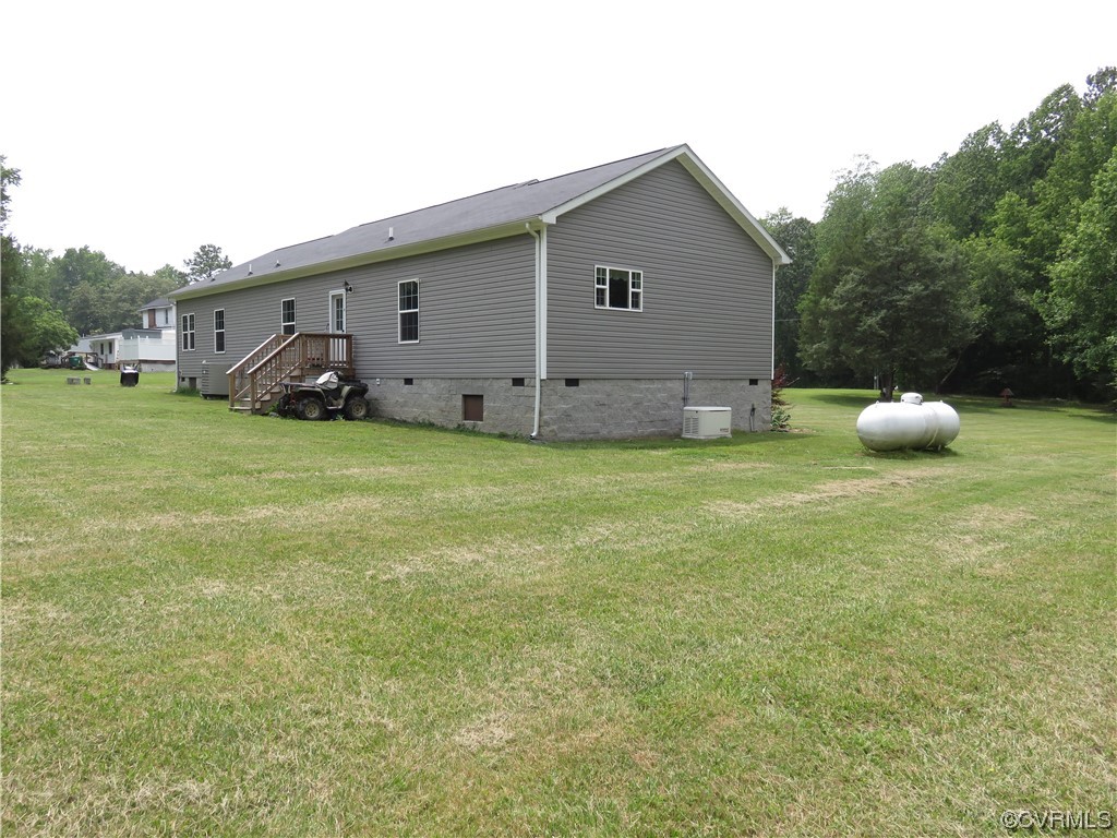 3680 Meadow Road Sandston, VA 23150 - Photo 7 of 41 Gallery Image 7