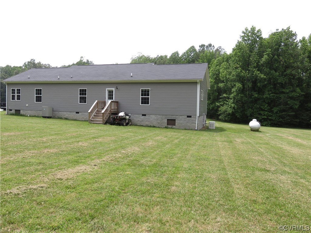 3680 Meadow Road Sandston, VA 23150 - Photo 8 of 41 Gallery Image 8