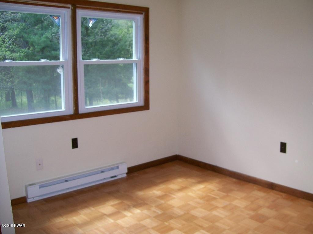 347 Swamp Brook Road Hawley, PA 18428 - Photo 26 of 32