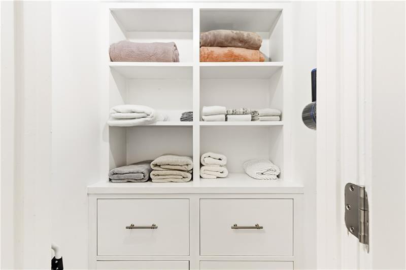 3890 Jim Owens Road Northwest Kennesaw, GA 30152 - Photo 20 of 43 a view of white cabinets