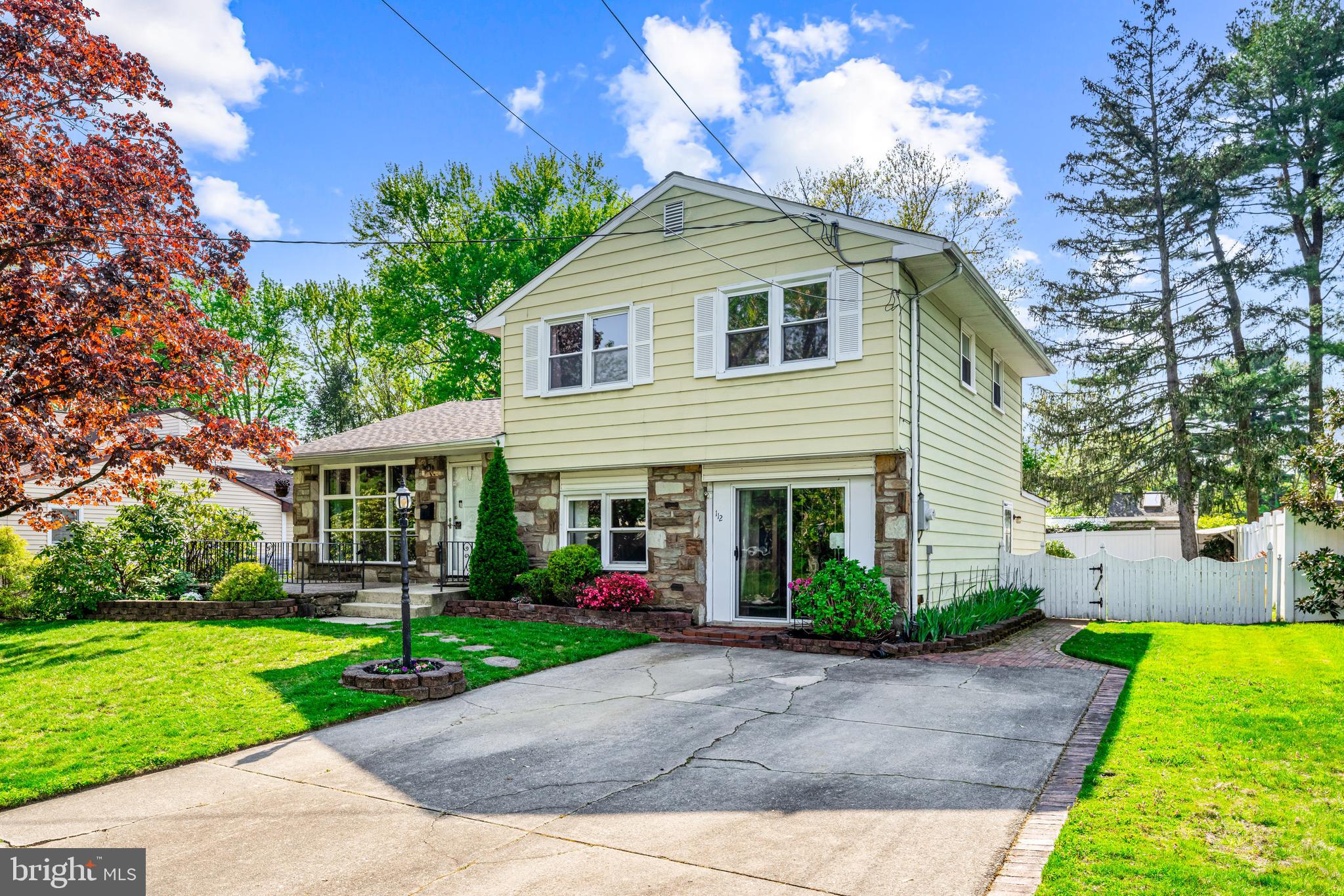 112 Surrey Road Voorhees, NJ 08043 - Photo 2 of 43