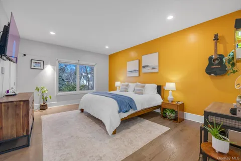 $1,529,000 | 37 Carlton Avenue, Port Washington, NY 11050