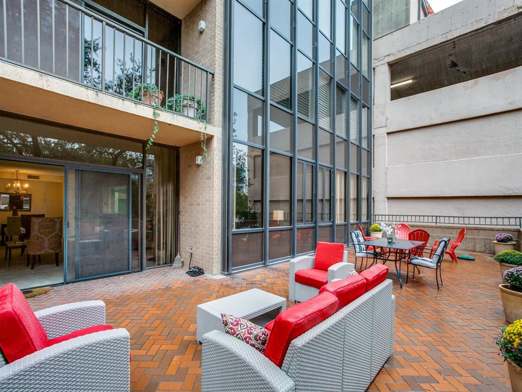 5200 Keller Springs Road, Unit 227 Dallas, TX 75248 - Photo 6 of 24 700 sf private terrace