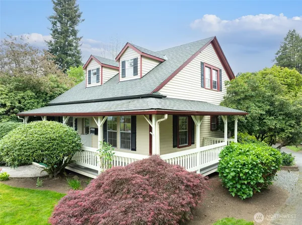 $939,950 | 654 West Main Street, Monroe, WA 98272