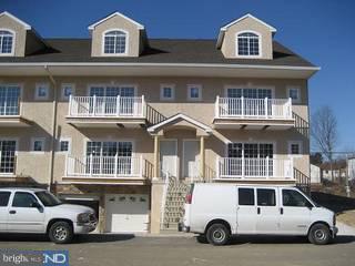 290 Byberry Road, Unit 7 Philadelphia, PA 19116 - Photo 1 of 6 Gallery Image 1