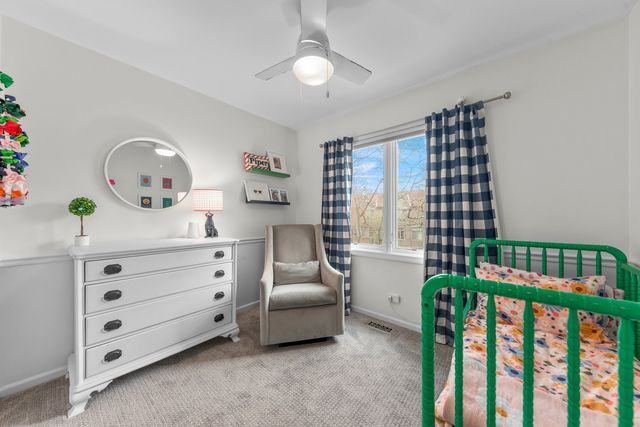 $1,050,000 | 2728A North Janssen Avenue, Unit A, Chicago, IL 60614