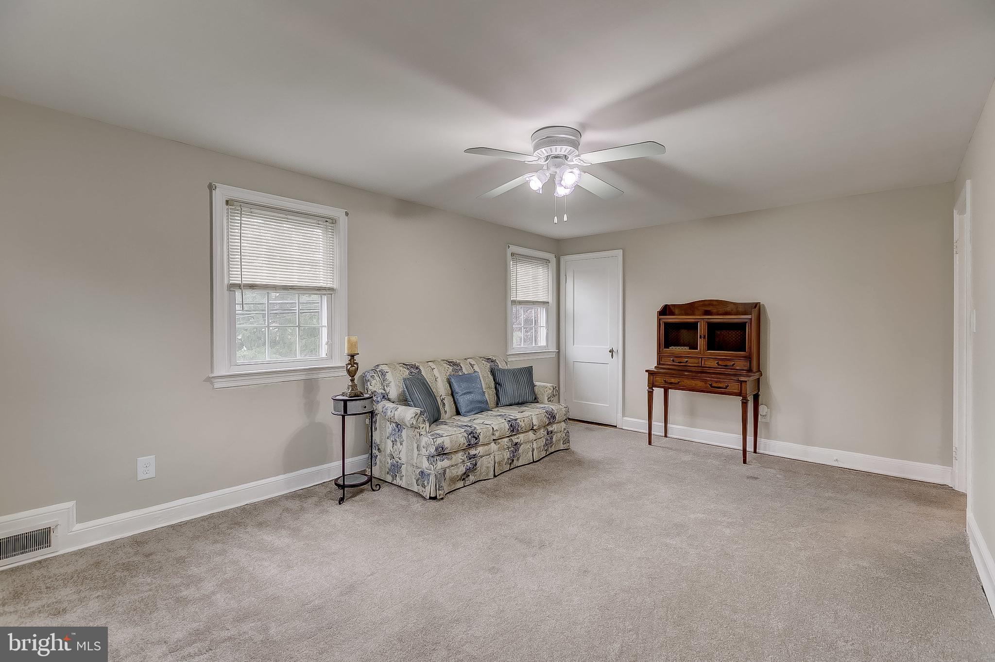 502 West Joppa Road Baltimore, MD 21204 - Photo 30 of 49 2nd Level Front Room w/ door to upstairs attic