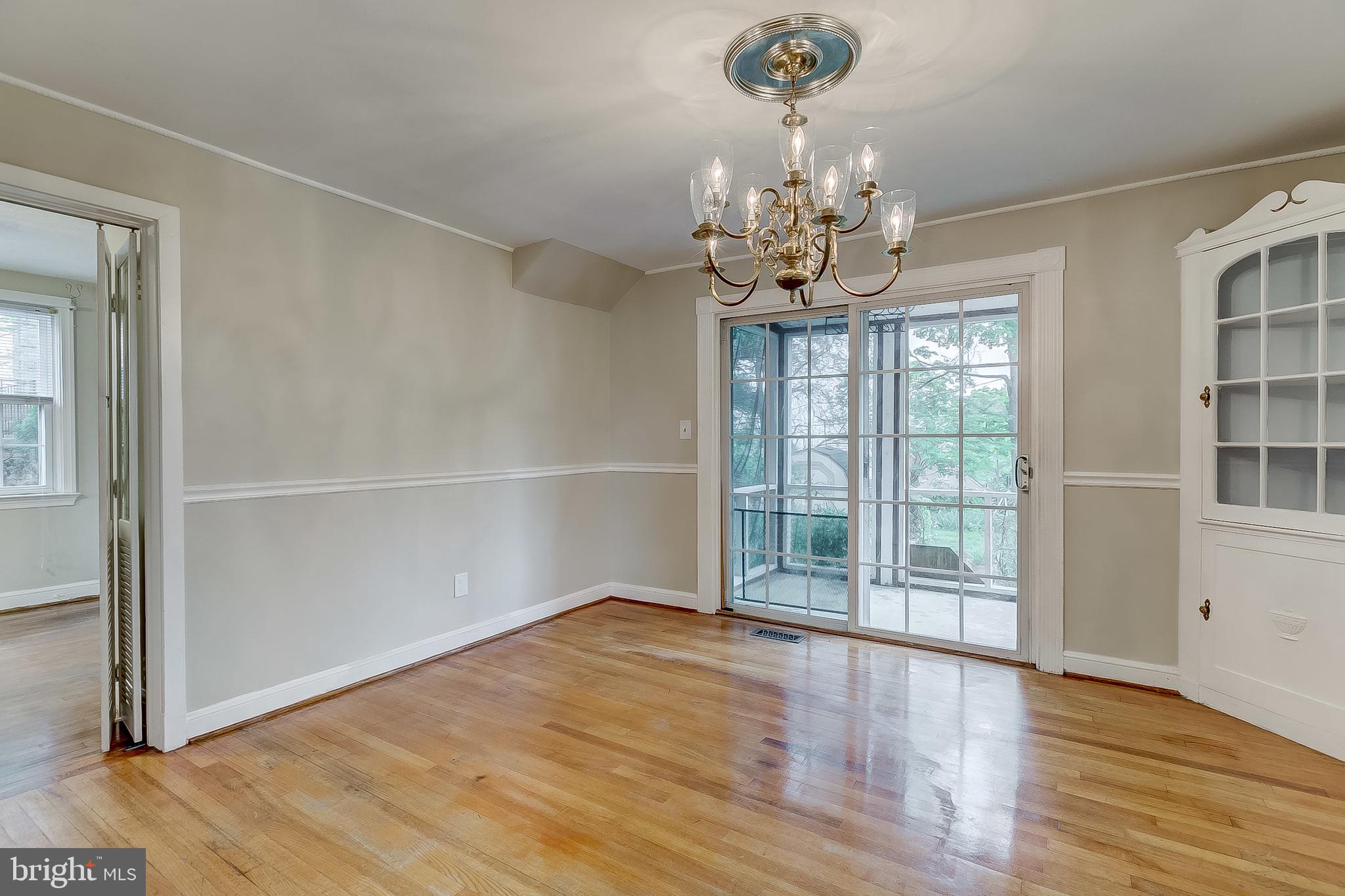502 West Joppa Road Baltimore, MD 21204 - Photo 8 of 49 Dining Room