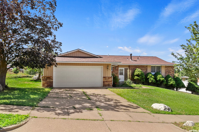 584 Aspen Way Centerville, UT 84014 - Photo 1 of 1