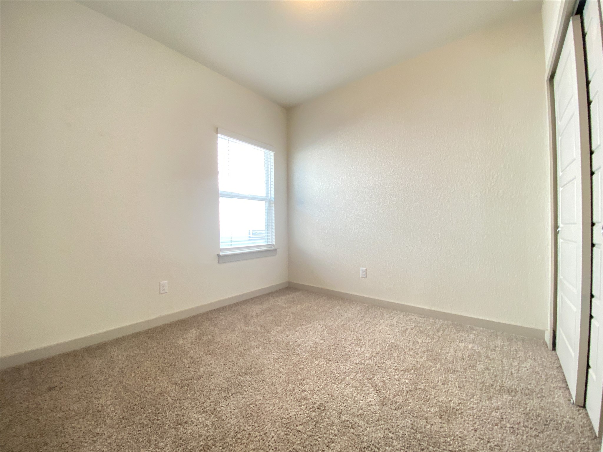 5121 Vanner Path Georgetown, TX 78626 - Photo 18 of 24 an empty room with a window