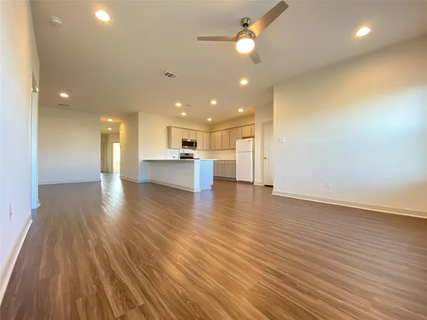 $2,095 | 5121 Vanner Path, Georgetown, TX 78626