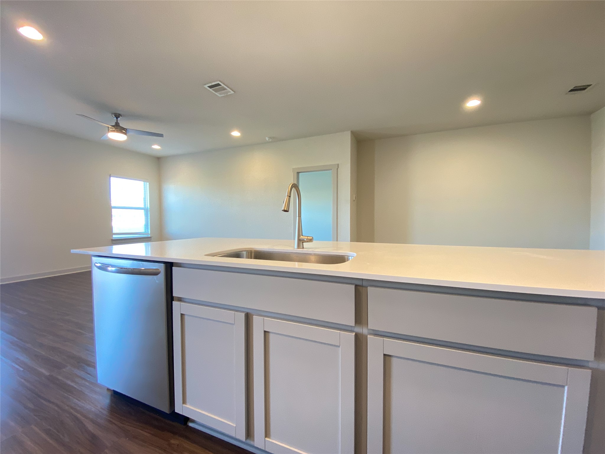 5121 Vanner Path Georgetown, TX 78626 - Photo 7 of 23