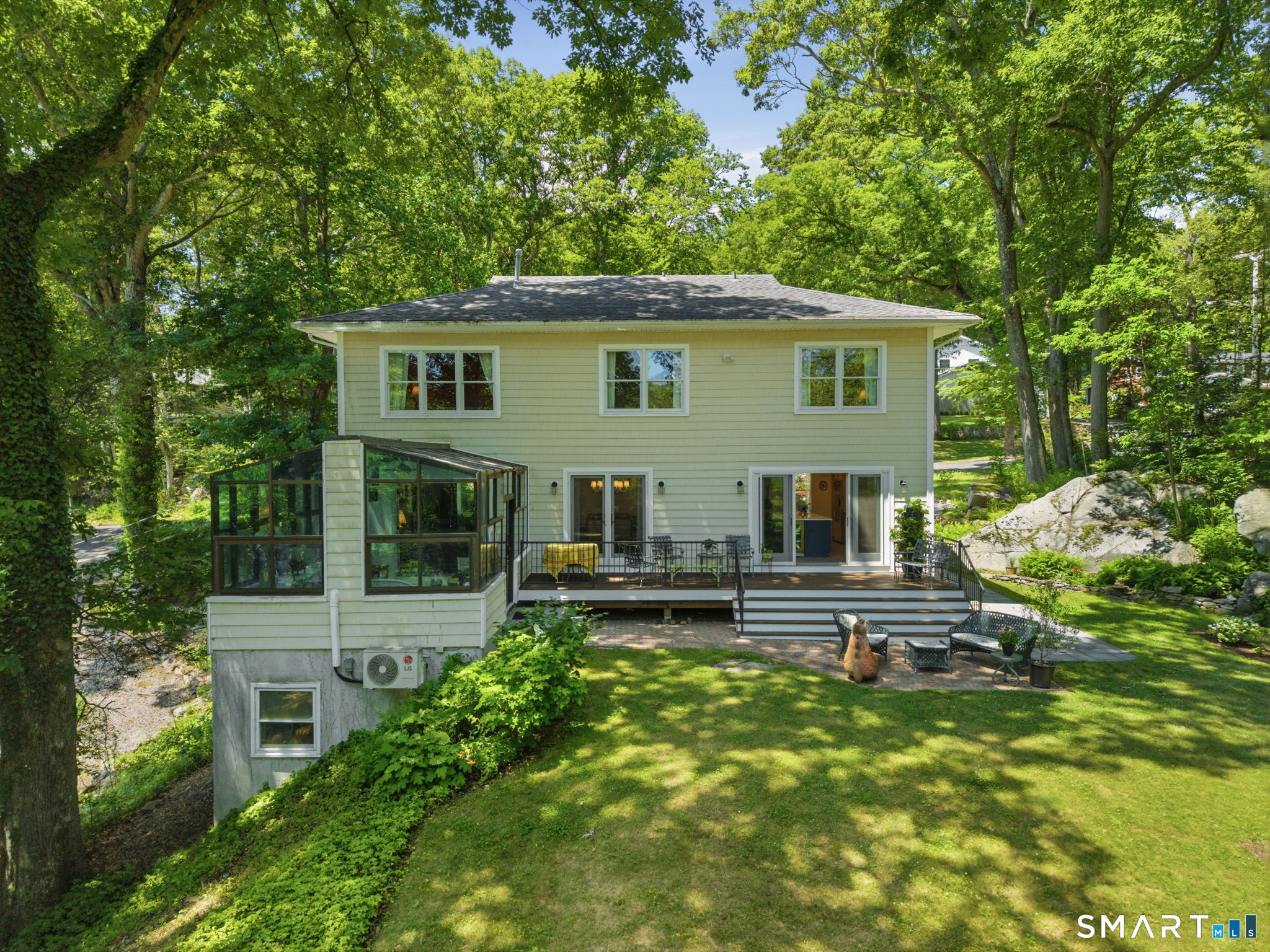100 Old Dike Road Trumbull, CT 06611 - Photo 39 of 40