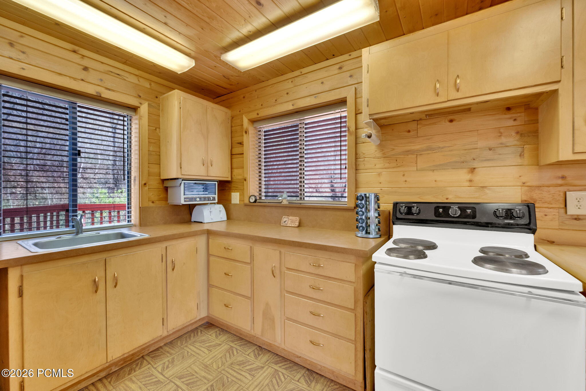 7188 East Parker Road Salt Lake City, UT 84109 - Photo 10 of 49
