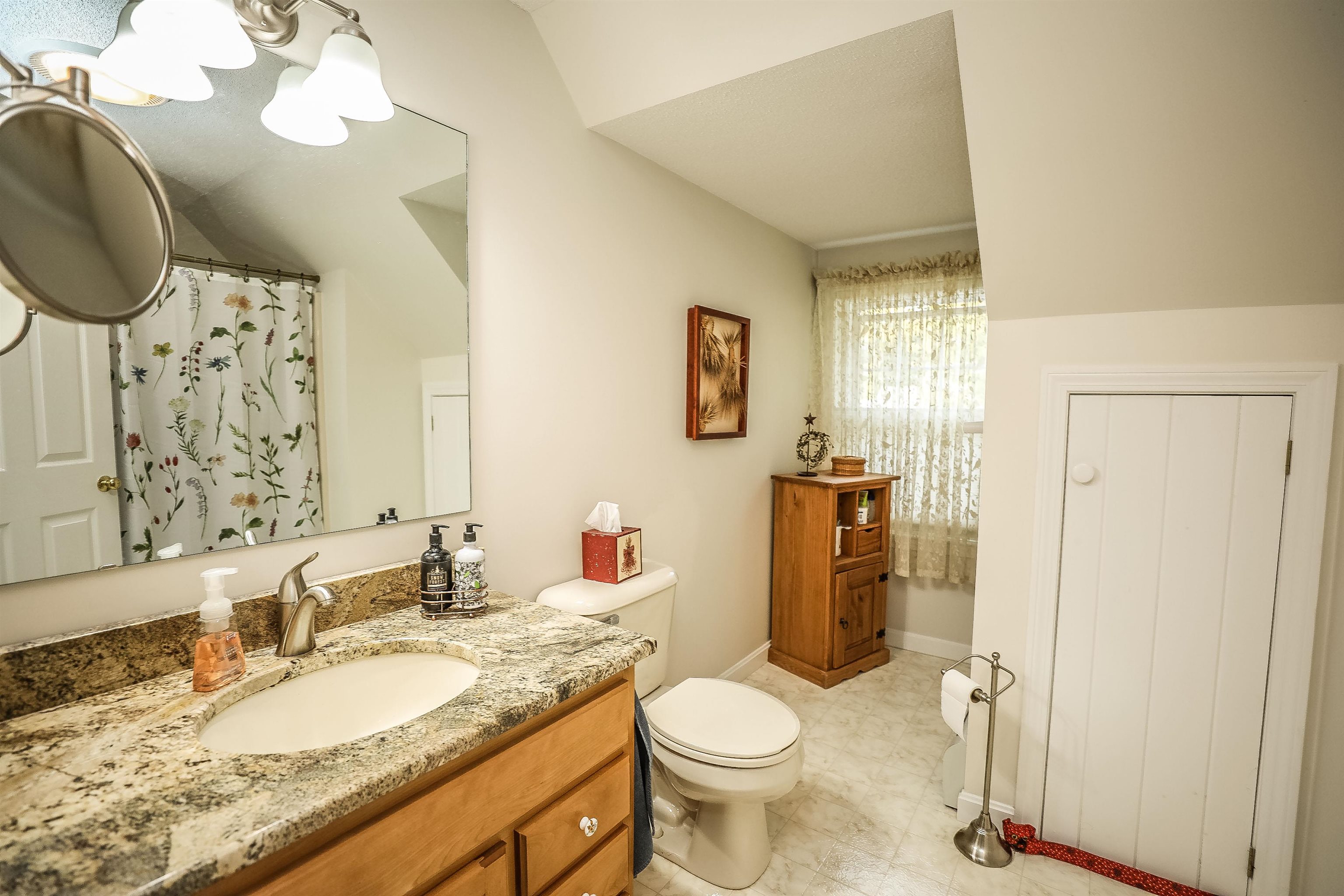 1551 Center Road Lyndeborough, NH 03082 - Photo 26 of 40 Gallery Image 26
