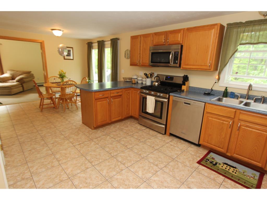 206 Melendy Road Milford, NH 03055 - Photo 5 of 32 Gallery Image 5