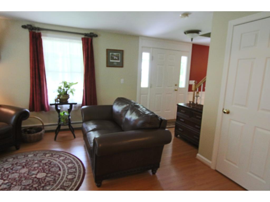206 Melendy Road Milford, NH 03055 - Photo 7 of 32 Gallery Image 7