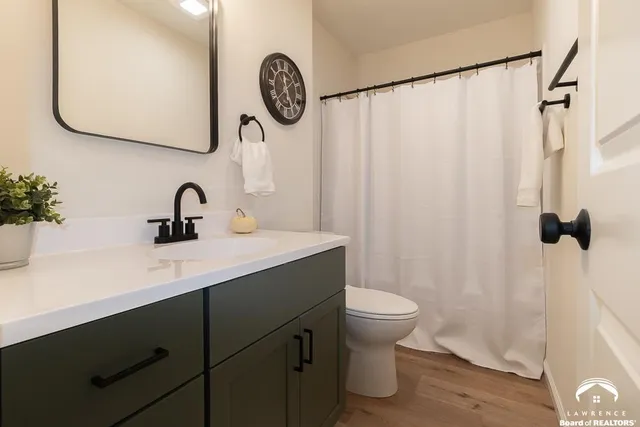 $315,000 | 1524 East 28th Terrace, Lawrence, KS 66046