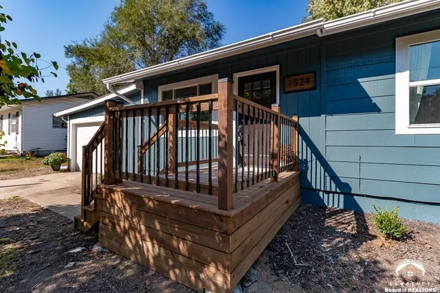 $315,000 | 1524 East 28th Terrace, Lawrence, KS 66046