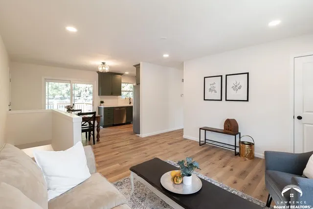 $315,000 | 1524 East 28th Terrace, Lawrence, KS 66046