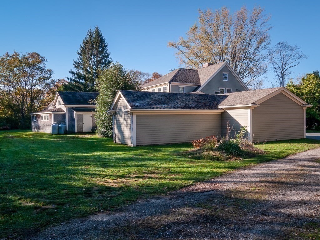 1156 Main Road Westport, MA 02790 - Photo 30 of 31 Gallery Image 30