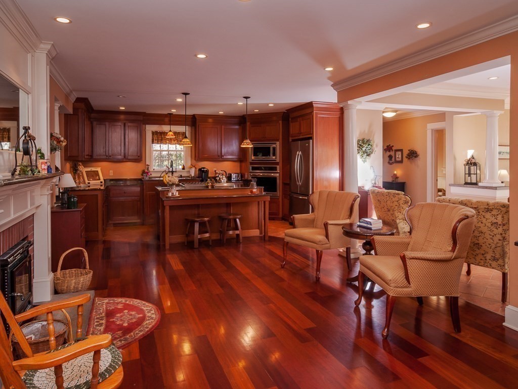 1156 Main Road Westport, MA 02790 - Photo 10 of 31 Gallery Image 10