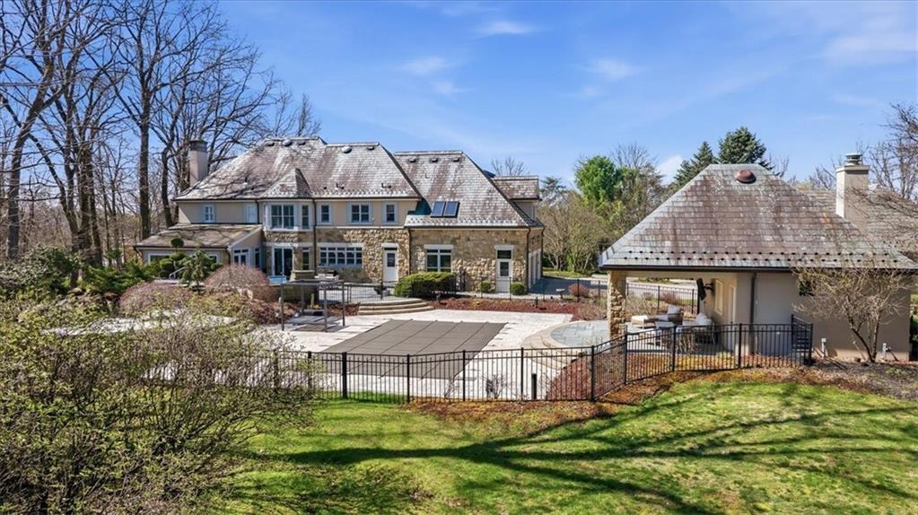 152 Peppergrass Road Baden, PA 15005 - Photo 6 of 50 Gallery Image 6