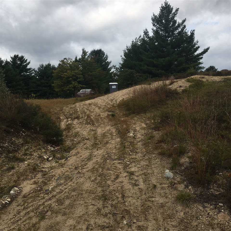 South River Road Bedford, NH 03110 - Photo 11 of 27