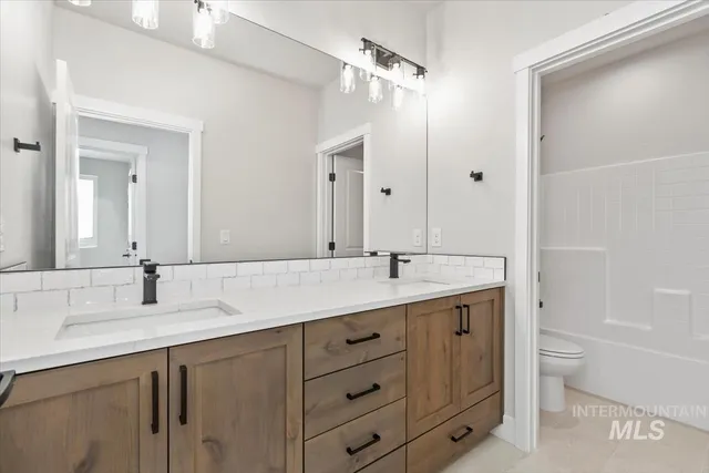 $699,900 | 2830 West Jutland Street, Meridian, ID 83642