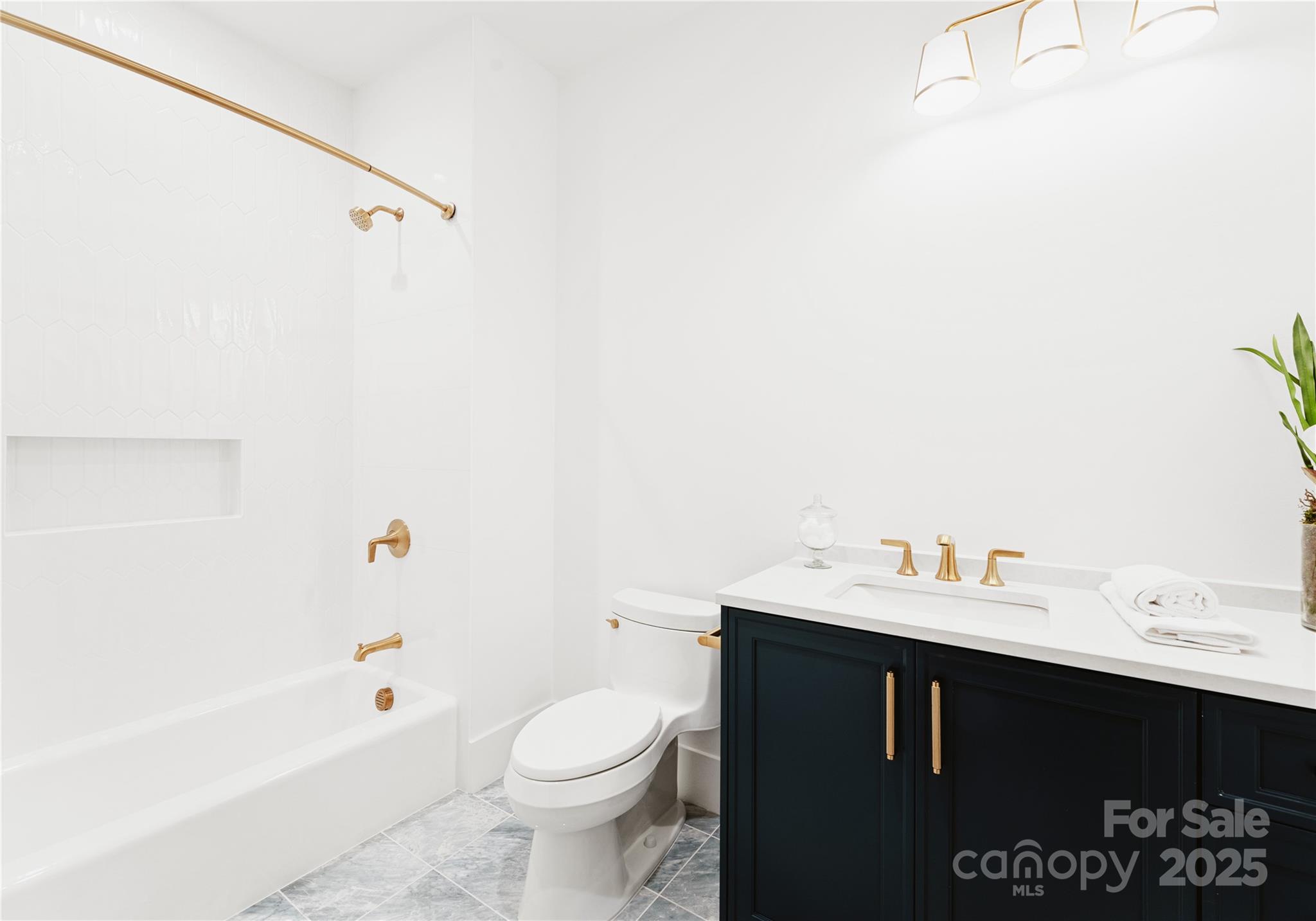 130 Cherokee Road, Unit 403 Charlotte, NC 28207 - Photo 29 of 37