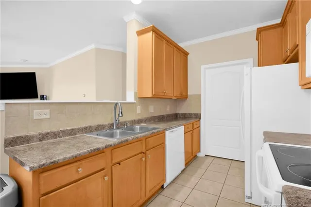 $195,000 | 1329 Kershaw Loop, Unit 139, Fayetteville, NC 28314