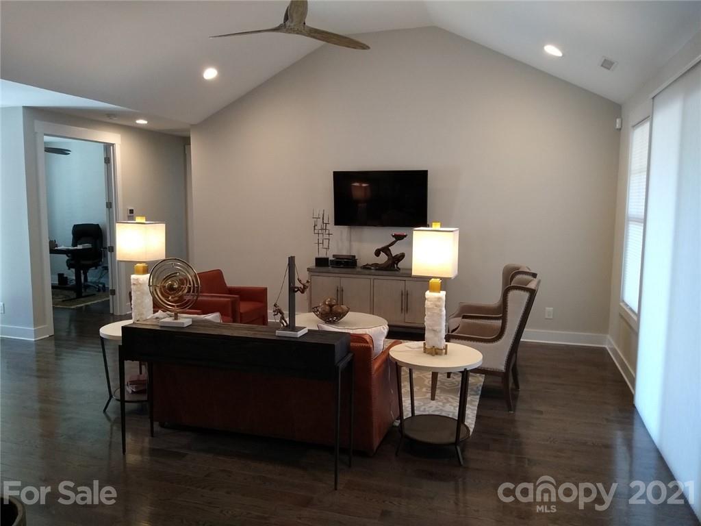 2499 Lake Shore Road South, Unit 1 Denver, NC 28037 - Photo 6 of 21 Gallery Image 6