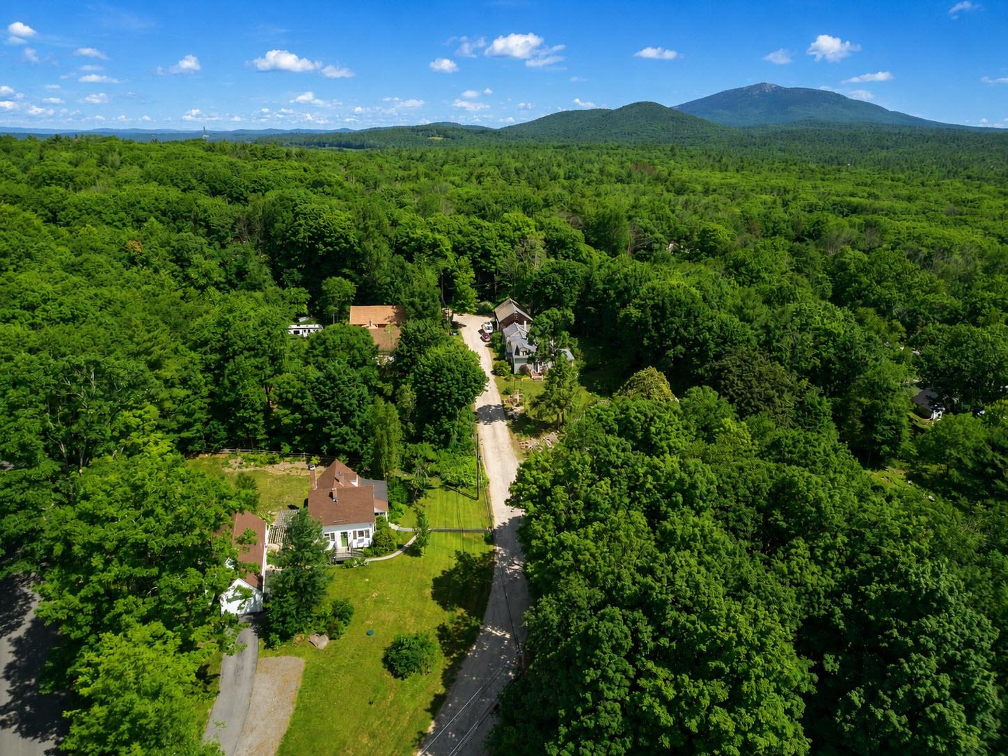 11 Robbins Road Fitzwilliam, NH 03447 - Photo 10 of 44