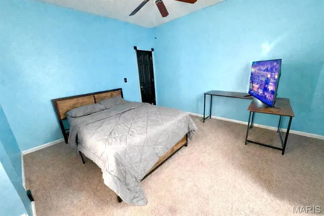 $164,900 | 406 South Poplar Street, Mount Olive, IL 62069