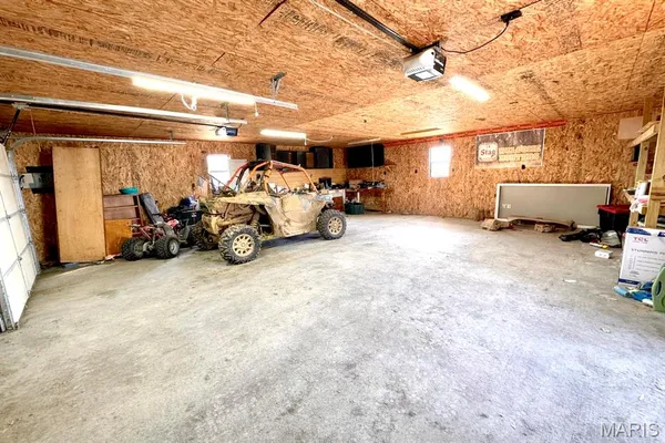 $159,000 | 406 South Poplar Street, Mount Olive, IL 62069