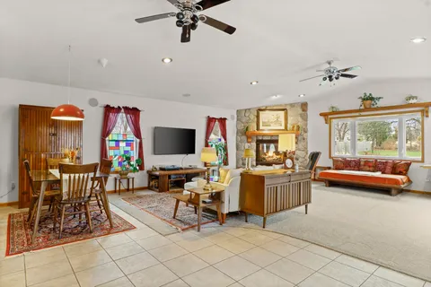 $375,000 | 351 South Madison Street, Evansville, WI 53536